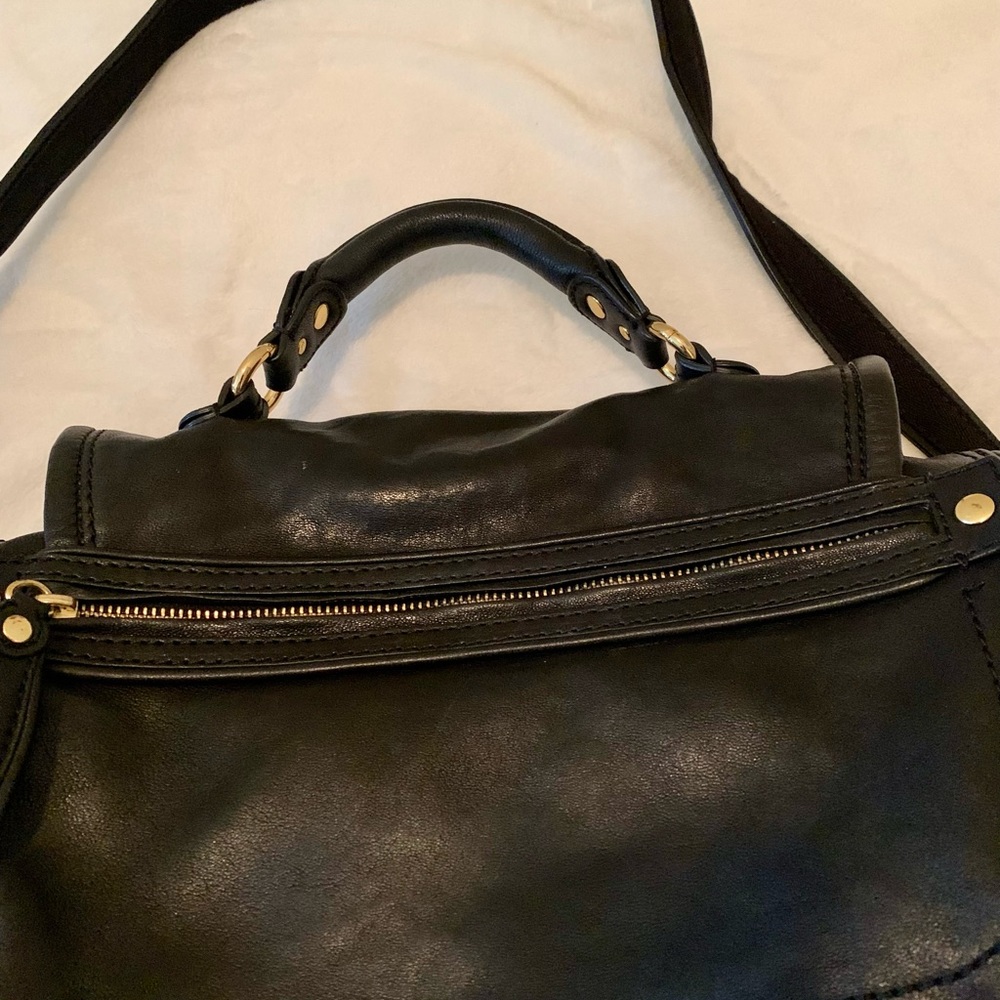 Juicy Couture Black gorgeous leather satchel crossbody handbag w/ gold hardware - Picture 11 of 16